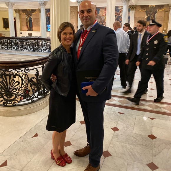 Suggested User - Picture 1 of 8